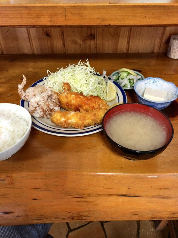 おかざき食堂
