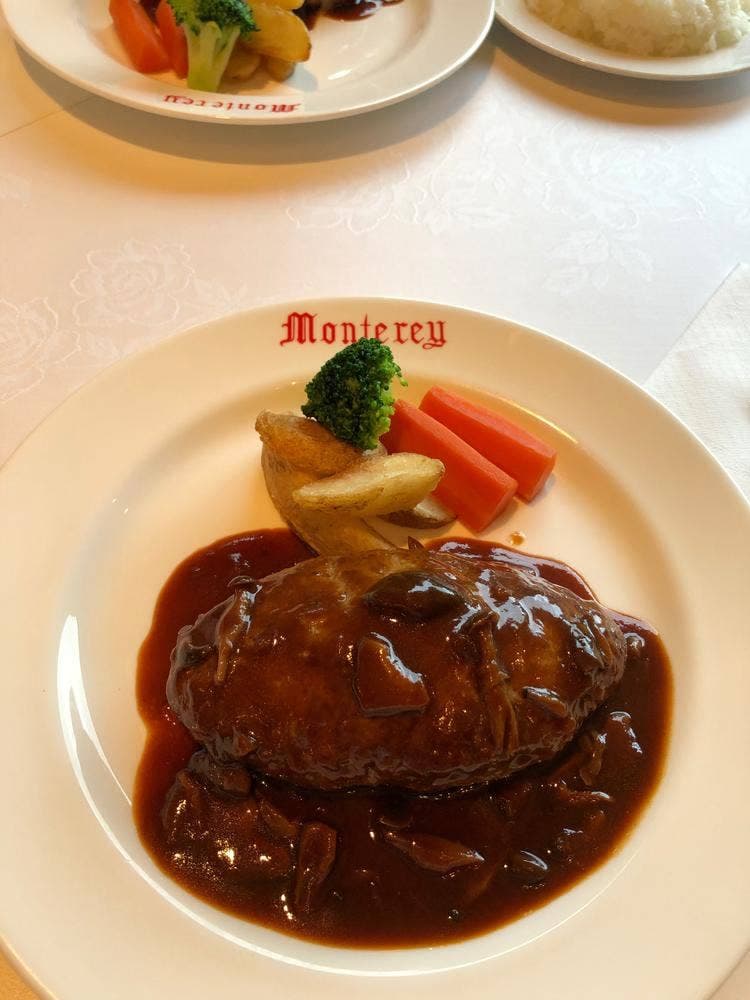 レストランモントレー