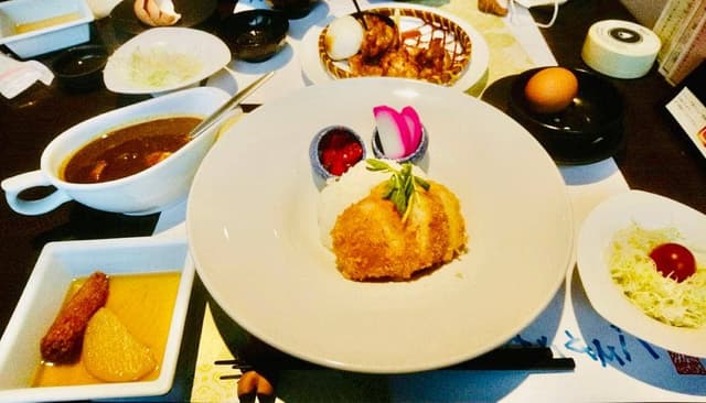 はんぺいcafeアマミク魚歳別館 - サブ画像1