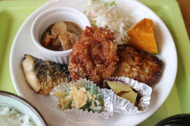 季の華食堂 - サブ画像1