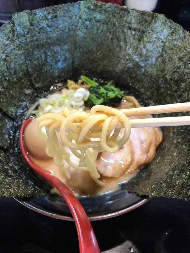 富士家系 直壱家 御殿場店 - サブ画像1