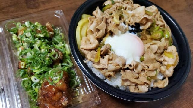 伝説のすた丼屋 西大宮店 - サブ画像1