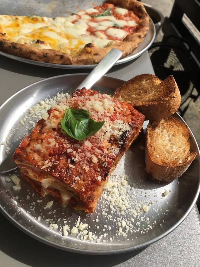Pizzeria Lugara - サブ画像2