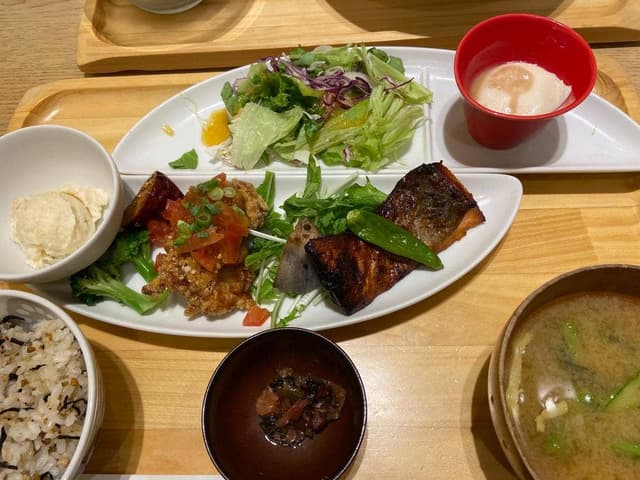 おぼんdeごはん ららぽーと名古屋みなとアクルス店 - サブ画像2