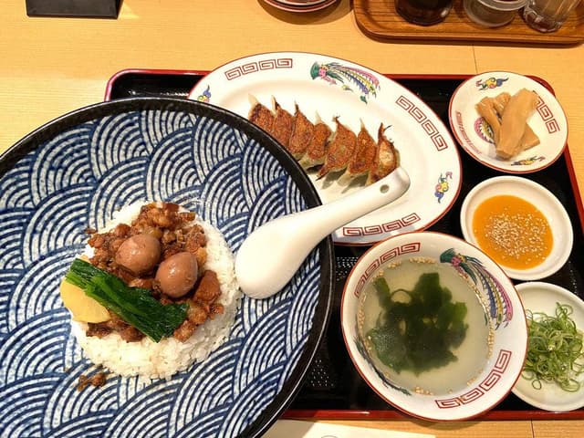 餃子専門 天包 - サブ画像1