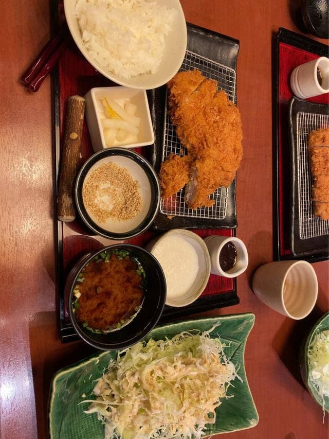 とんかつ新宿さぼてん たまプラーザテラス店 - サブ画像2
