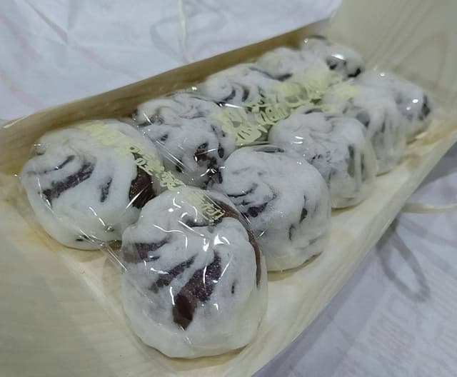 豊助饅頭 満月堂 - サブ画像3