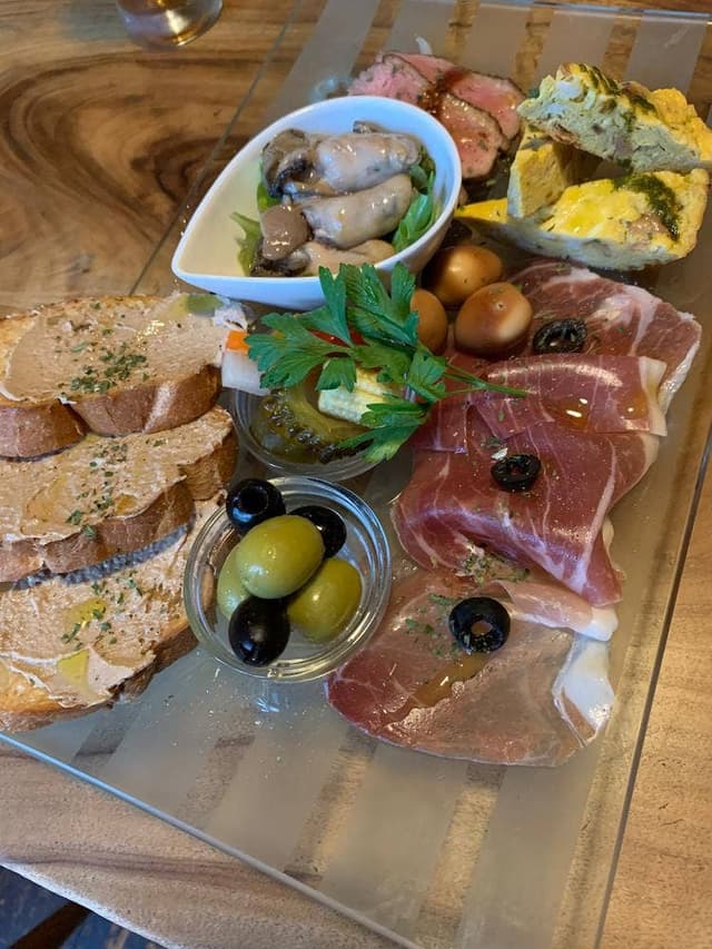 ワイン居酒屋 Van-Vino バンビーノ 青物横丁 - サブ画像2