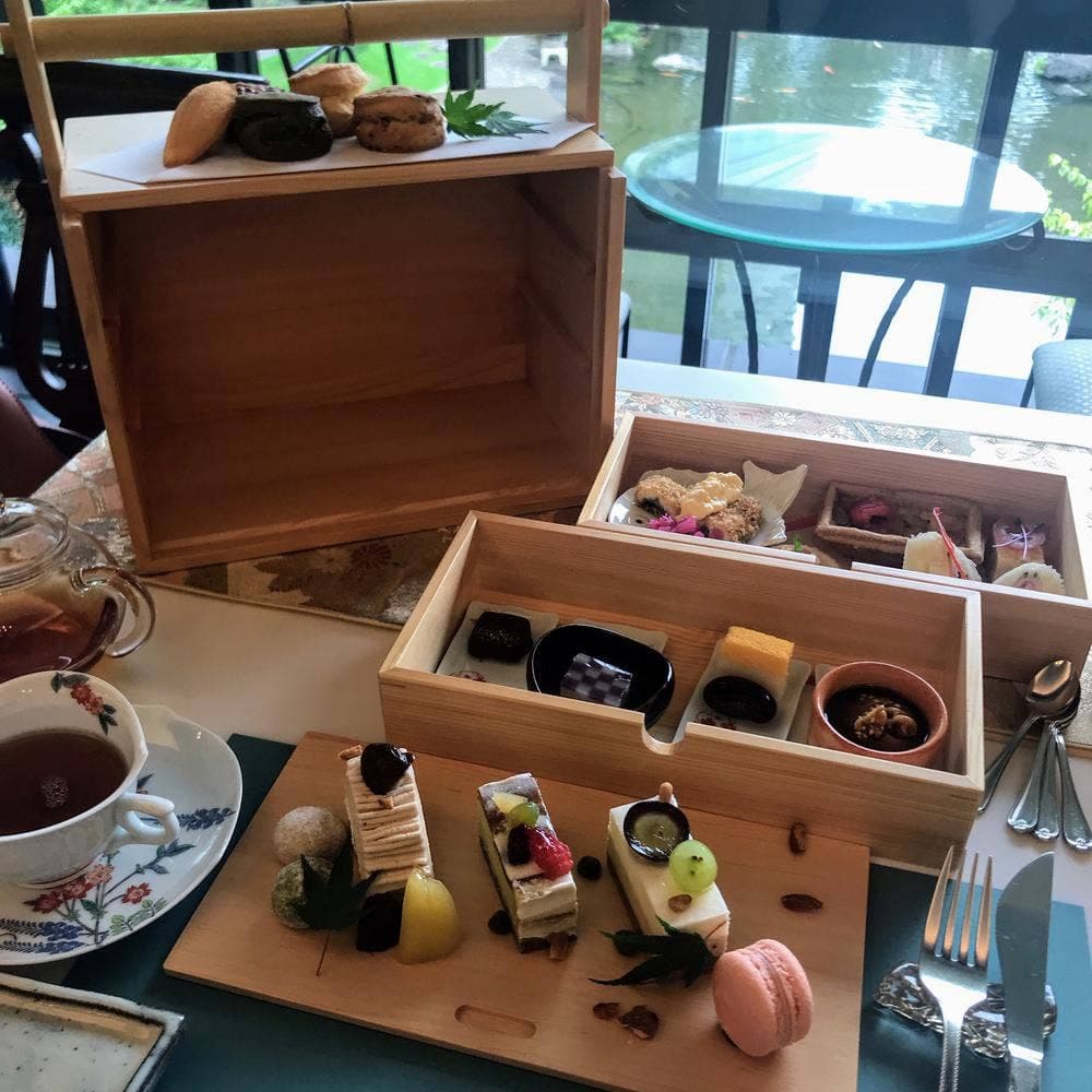 HARAJUKULOUNGE 原宿東郷記念館