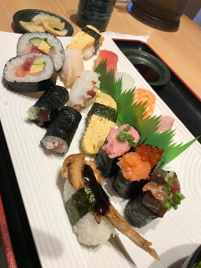 回転さかなや寿司 魚忠 名古屋西店 - サブ画像2