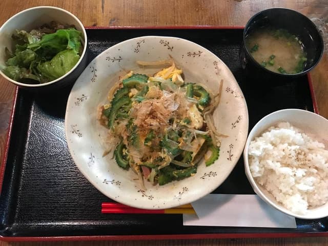 沖縄居酒屋 イーチャー島 - サブ画像1