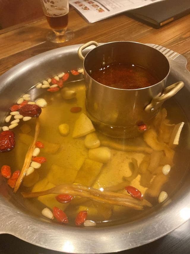 薬膳ハリハリ鍋 ごんじゅ - サブ画像3