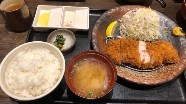 牛かつ もと村 西新宿店 - サブ画像1