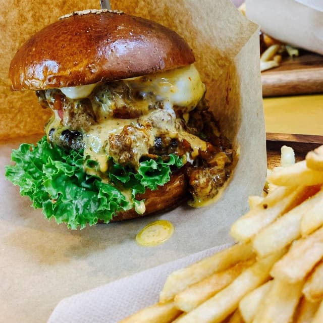 dining BUS STOP - サブ画像1