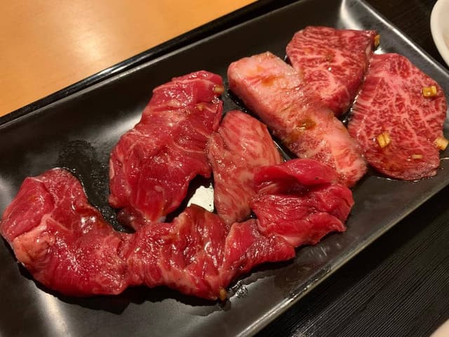 炭火焼肉まうみ 池袋店 - サブ画像3