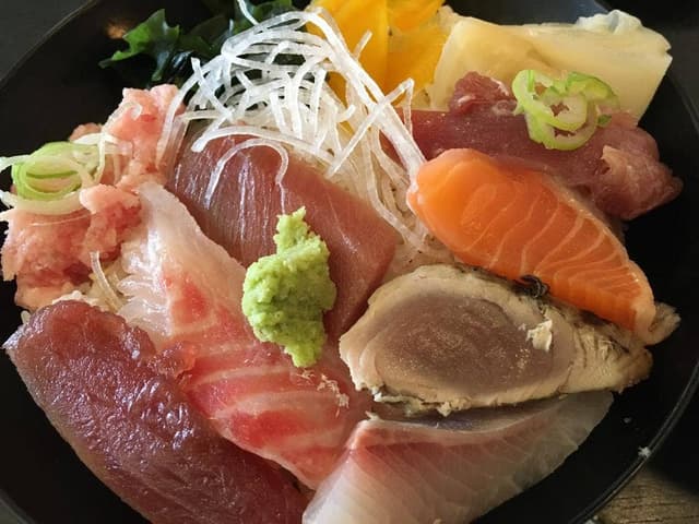すし信 - サブ画像1