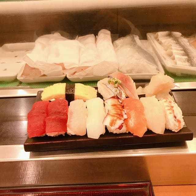 日本橋すし鉄 本店 - サブ画像2