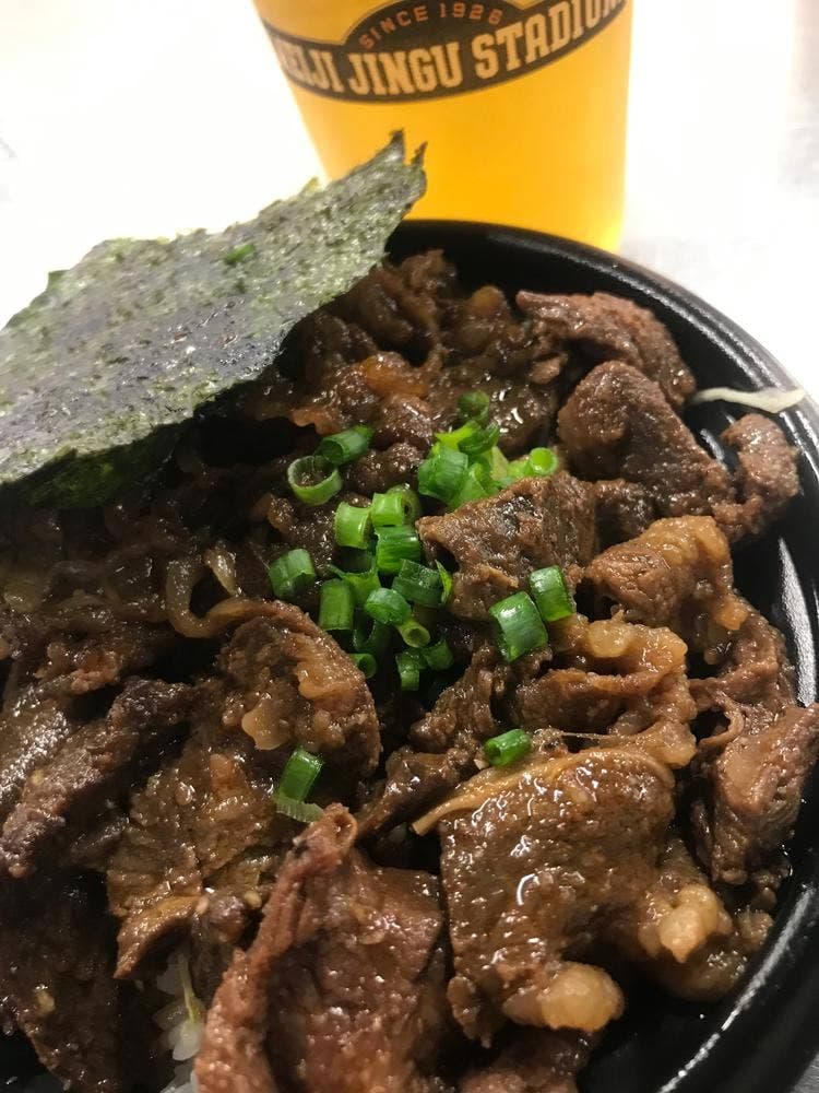 大阪焼肉・ホルモン ふたご 明治神宮球場店