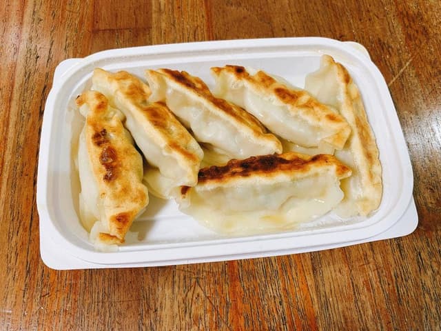 金の餃子酒場 - サブ画像2