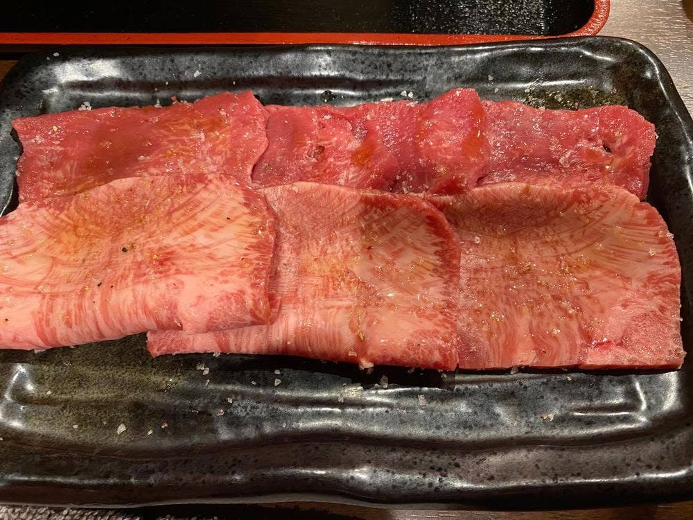 焼肉 結