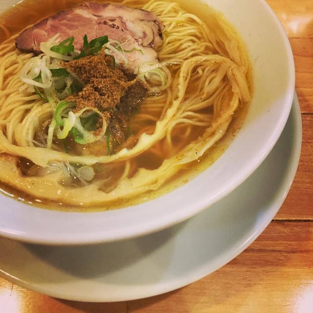 無化調鶏白湯ラーメン 麺舗 作一 - サブ画像1