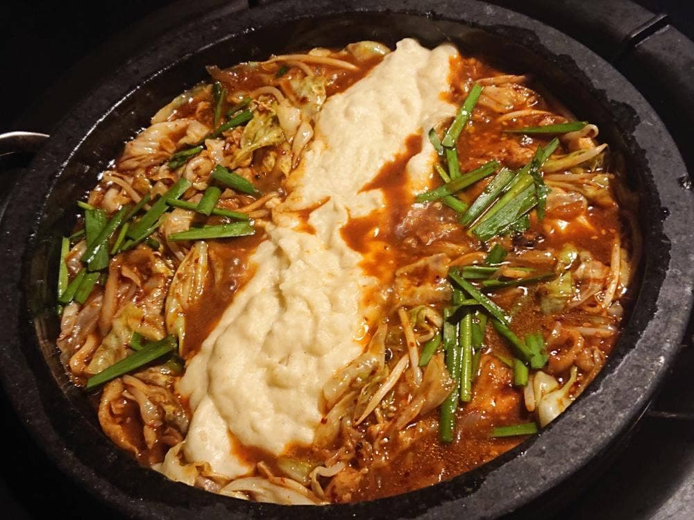 韓国料理居酒屋辛韓豊川店
