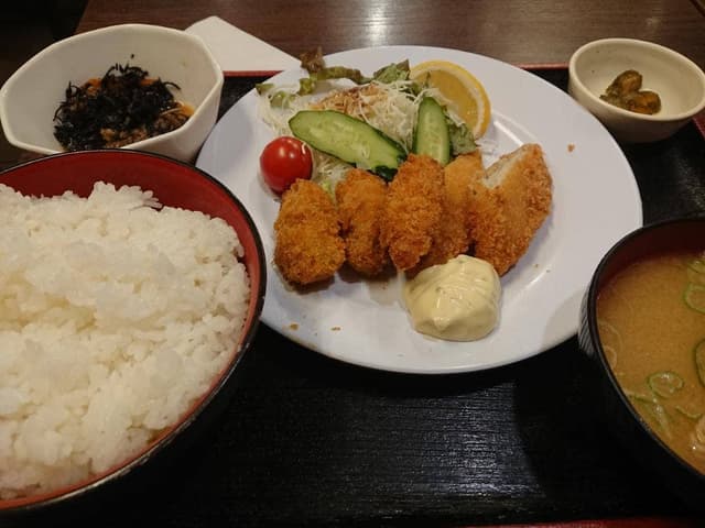 海鮮市場かつら丸 - サブ画像1