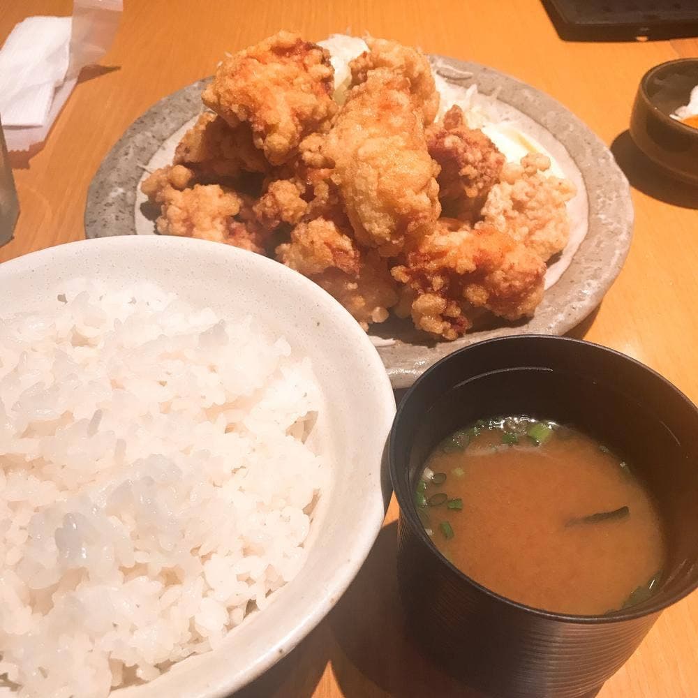 焼鳥炙り炭焼きをどり 大手町フィナンシャルシティグランキューブB1F