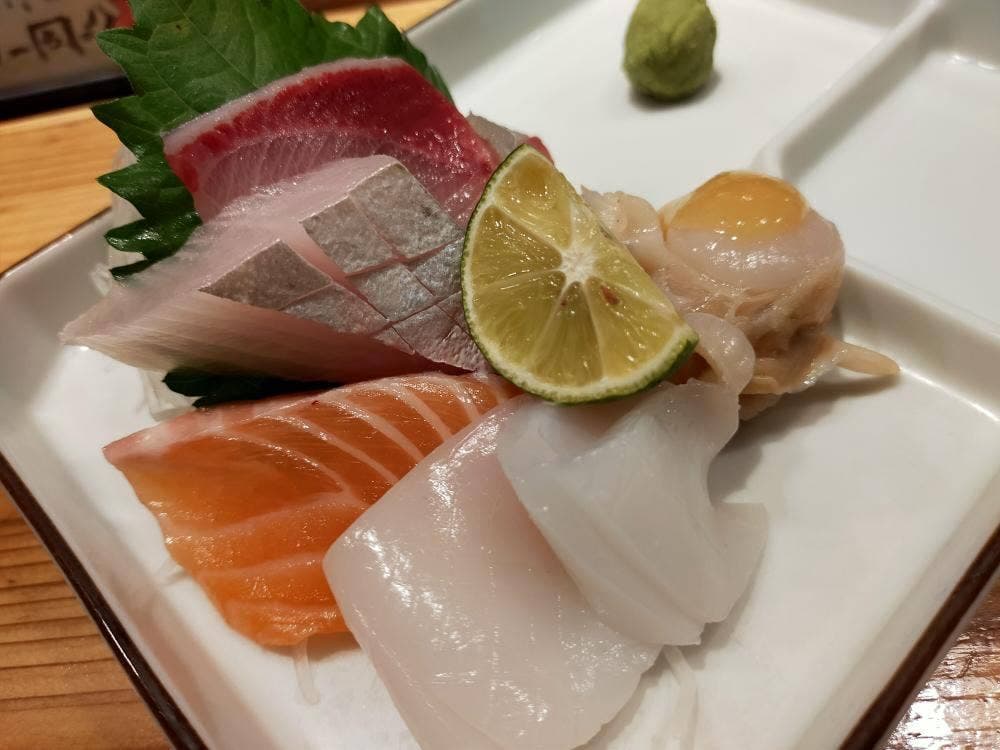 KOBE海鮮酒場 UO魚 新長田店