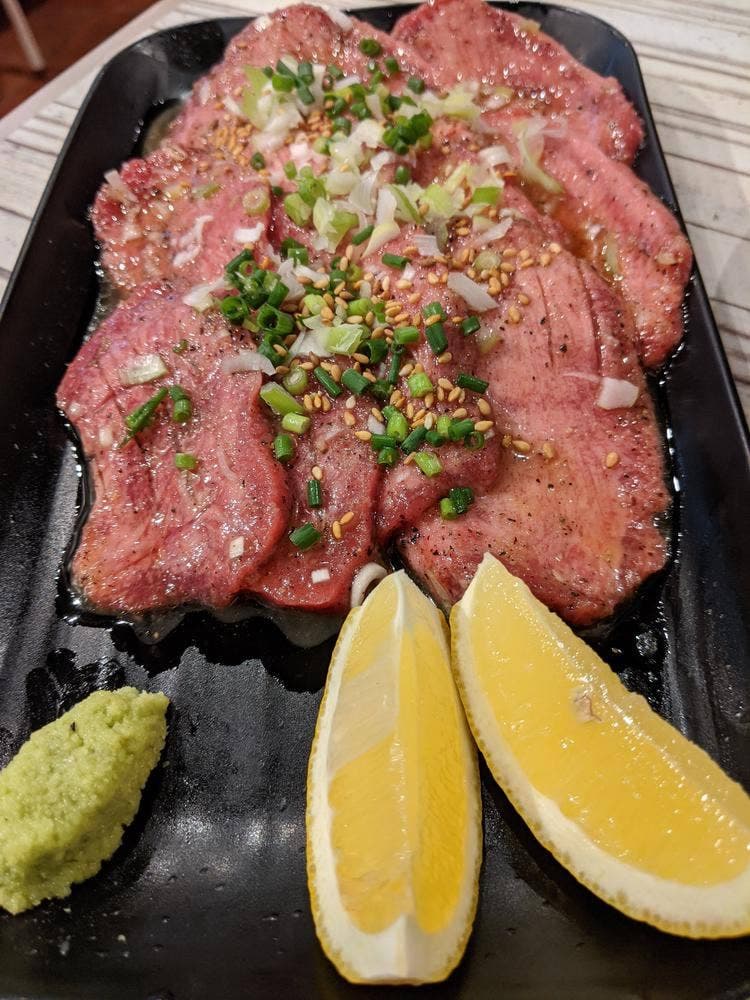 黒毛和牛と生ホルモン とらじ亭 大塚店