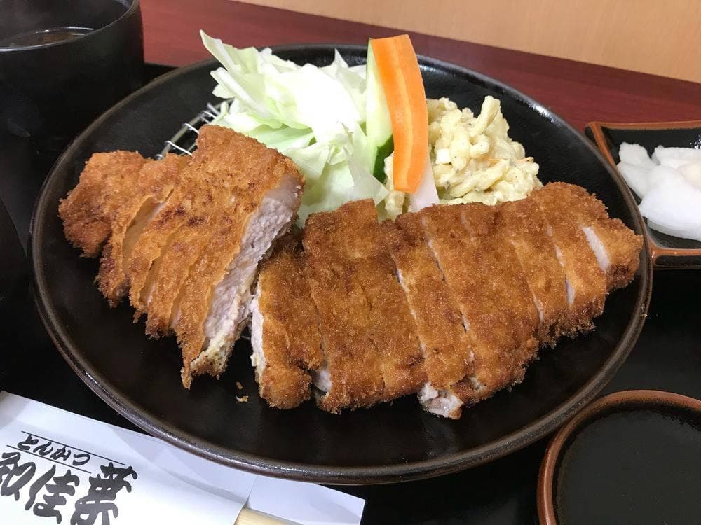 とんかつ和佳葉