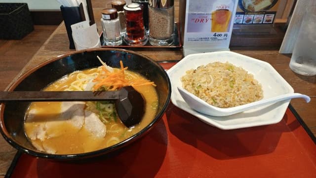 古潭 OBP店 - サブ画像1