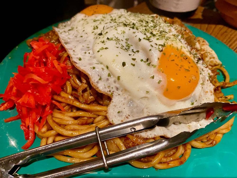LAFF BAR&KITCHEN