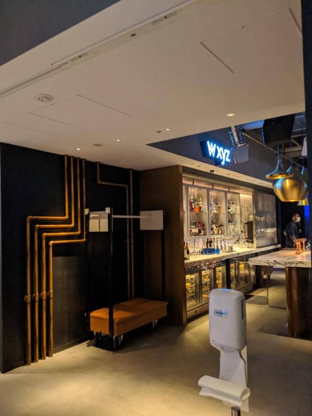 W XYZ Bar - サブ画像1
