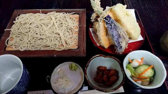 水石 - サブ画像1
