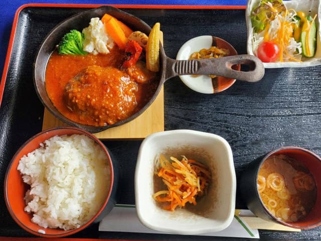 デイリー郡上カントリー倶楽部 レストラン - サブ画像1