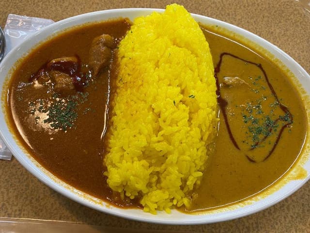 ロイヤルカリー 三郷店 - サブ画像1
