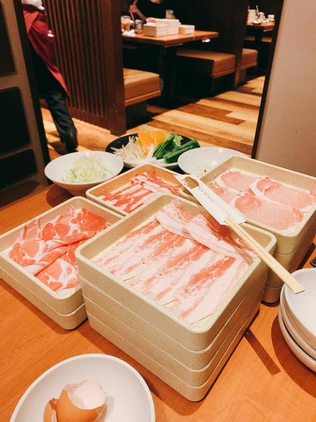 きんのぶた 羽曳野尺度店 - サブ画像1