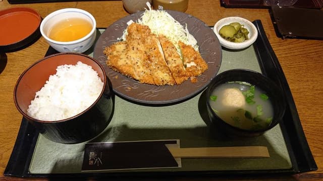 香鶏酒房 鳥八 本郷三丁目店 - サブ画像3