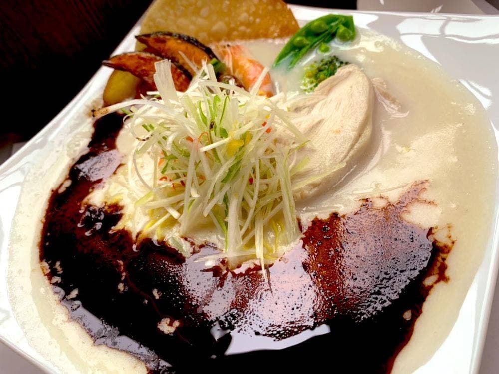 Chinese Dining 花 / 華