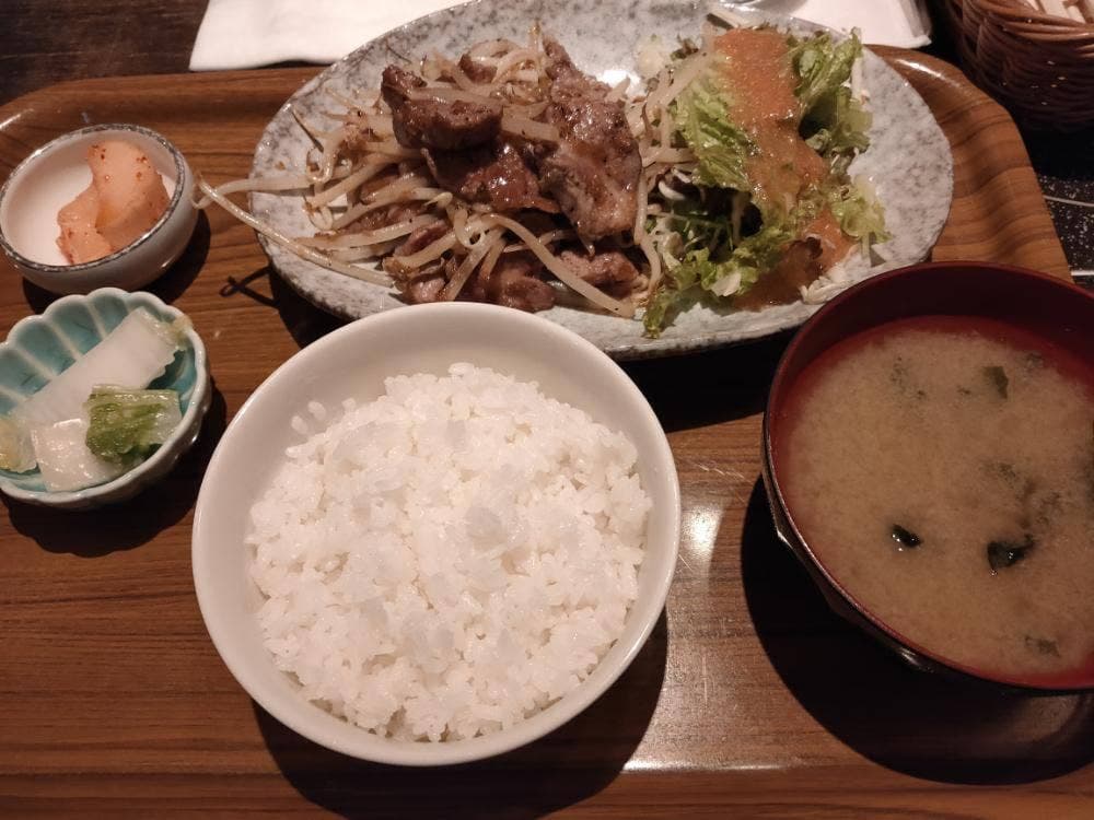 飲喰処かしん家