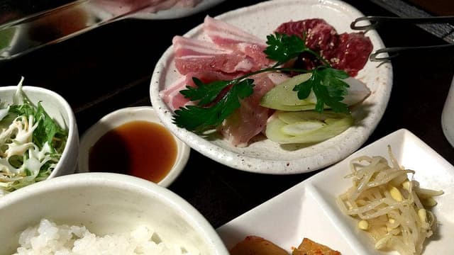 焼肉 ISSA 柏店 - サブ画像2