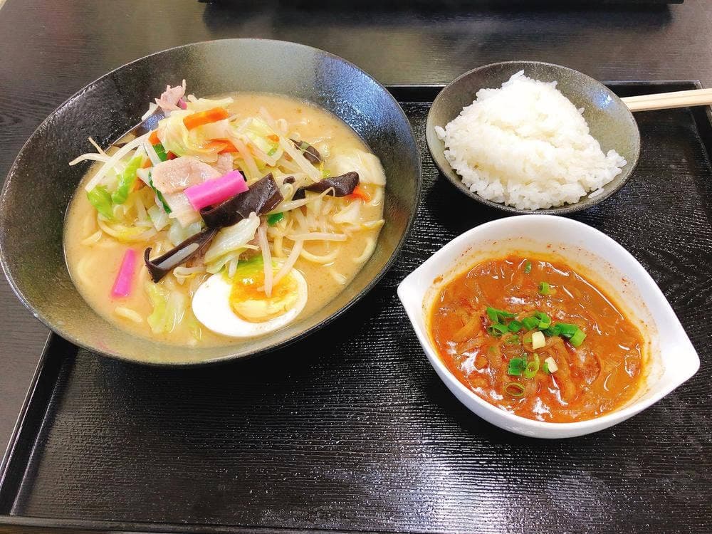 丸美屋食堂