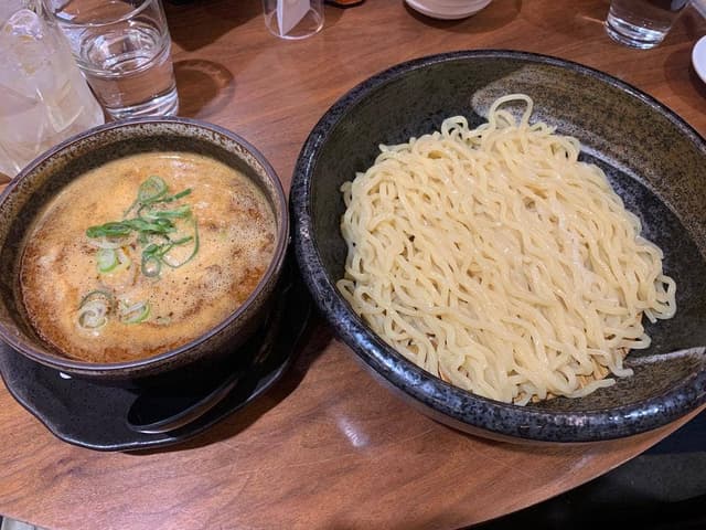 らーめん&Cafe なにわ新風 大正店 - サブ画像1