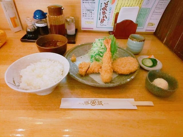 とんかつ専門店 勝蔵 - サブ画像1