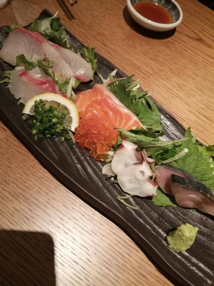 創作巻き串と国産ワイン MAKI-BUDOU