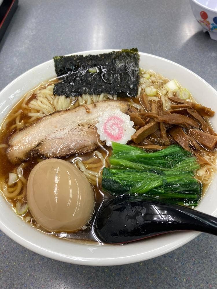 なるとや