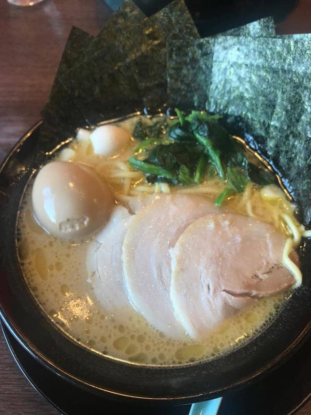 横浜家系ラーメン 宇都宮商店 石井店 - サブ画像1