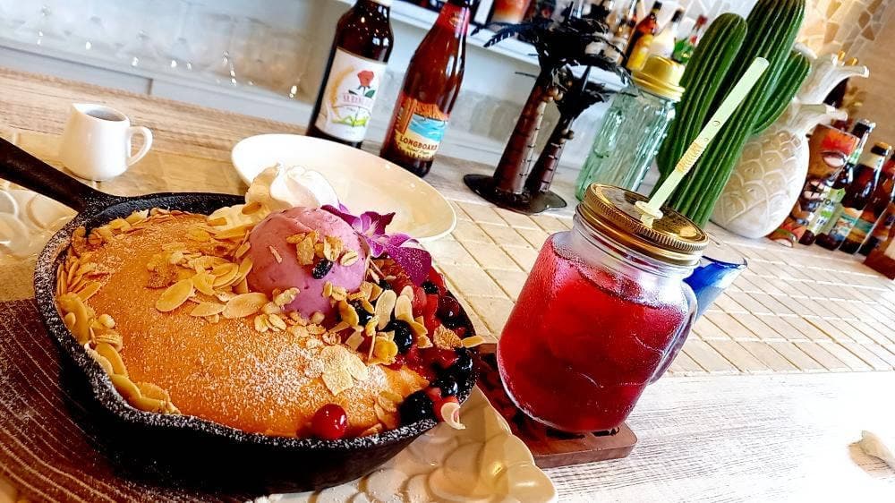 Cafe&DiningBar ALOHA LOUNGE