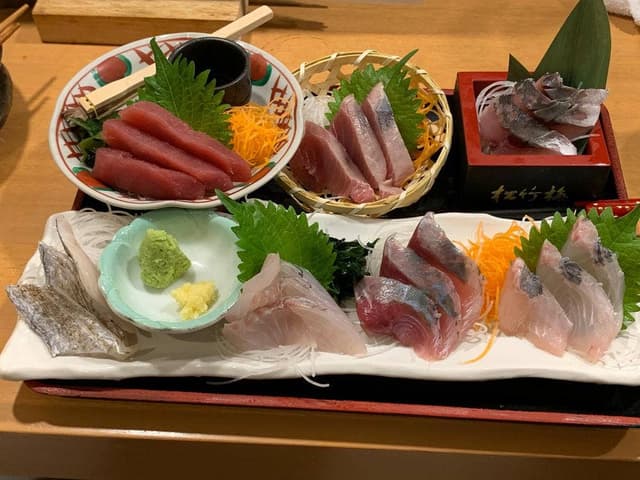 仲買人直営 ヤマヤ鮮魚店 - サブ画像3